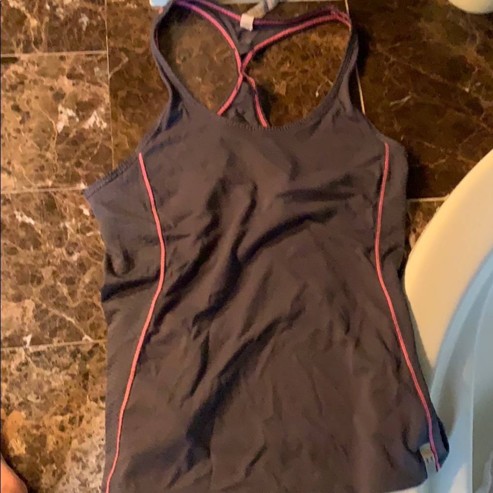 Under armour breast cancer workout top